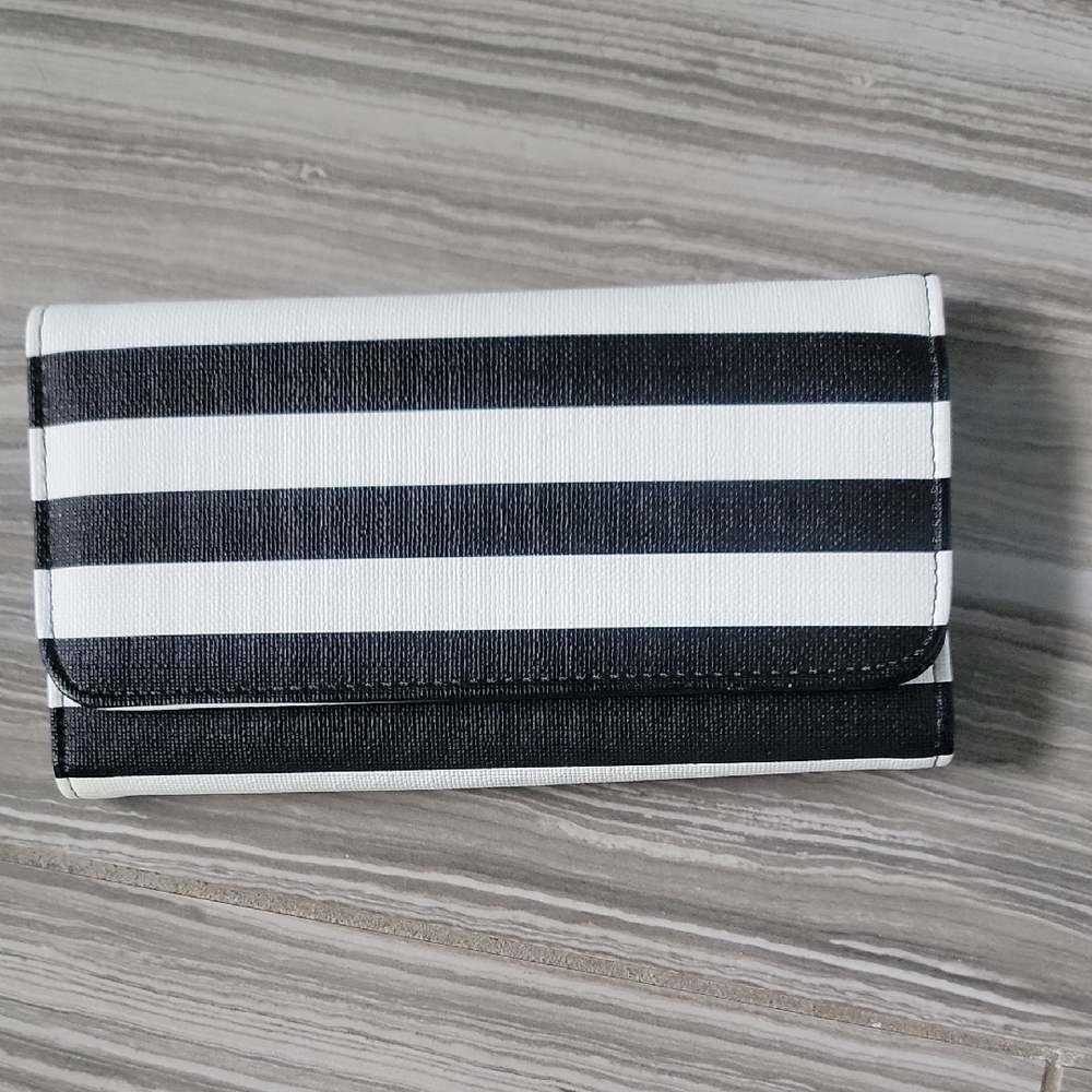 Kut from the Kloth Black and White Striped Wallet